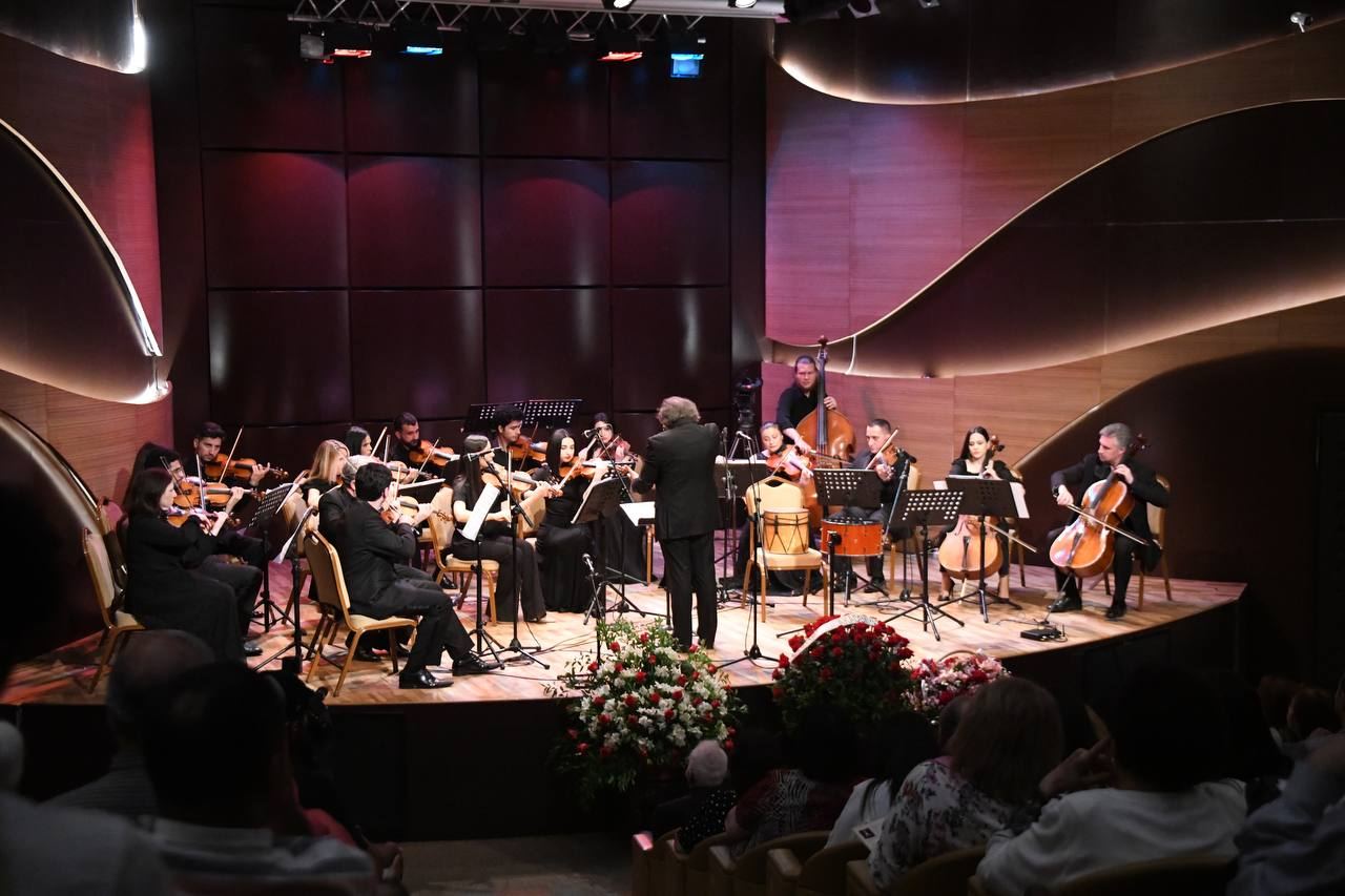 Methamorfosis, Sirius, Deyişmə. Dance, Oyan! – вечер особого настроения и колорита в Баку (ФОТО)