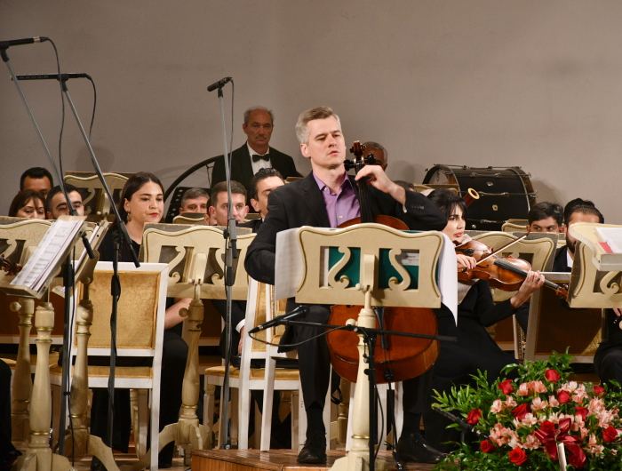 Необыкновенный мир таланта! В Баку торжественно отметили юбилей Фирангиз Ализаде (ФОТО)