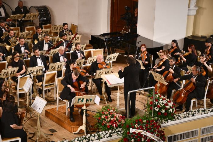 Необыкновенный мир таланта! В Баку торжественно отметили юбилей Фирангиз Ализаде (ФОТО)