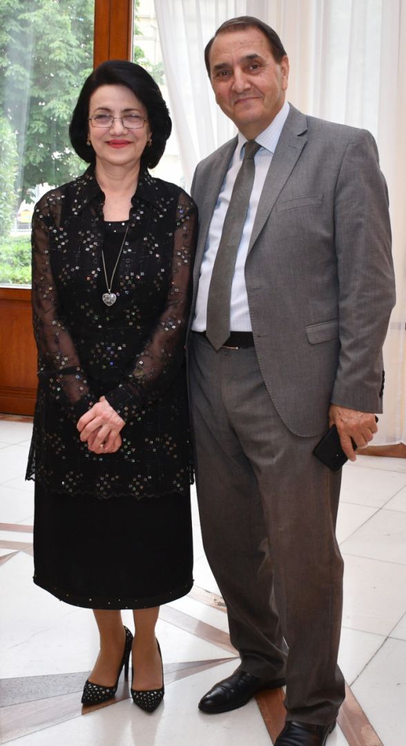 Необыкновенный мир таланта! В Баку торжественно отметили юбилей Фирангиз Ализаде (ФОТО)