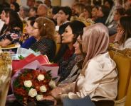 Необыкновенный мир таланта! В Баку торжественно отметили юбилей Фирангиз Ализаде (ФОТО)