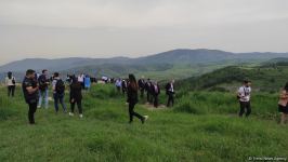 В Шуше для более 100 местных и иностранных представителей организован тур по городу (FOTO)