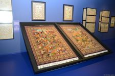 В Центре Гейдара Алиева состоялась торжественная презентация новой потрясающей коллекции ковров "Azərbaycan xalçası - ilmələrin rəqsi" (ФОТО)