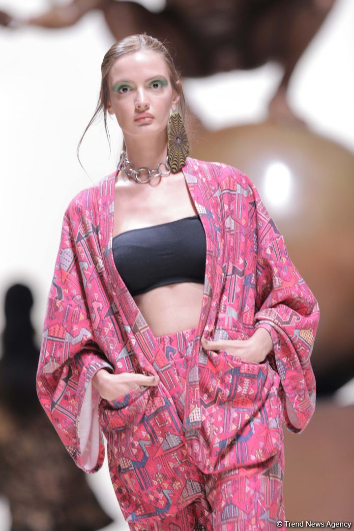 В Центре Гейдара Алиева состоялись презентация новых ковров и красочное дефиле "AFFFAIR in Carpets" (ФОТО/ВИДЕО)