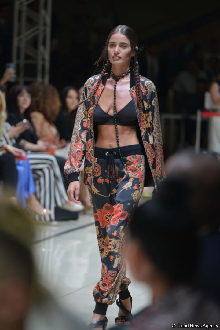 В Центре Гейдара Алиева состоялись презентация новых ковров и красочное дефиле "AFFFAIR in Carpets" (ФОТО/ВИДЕО)