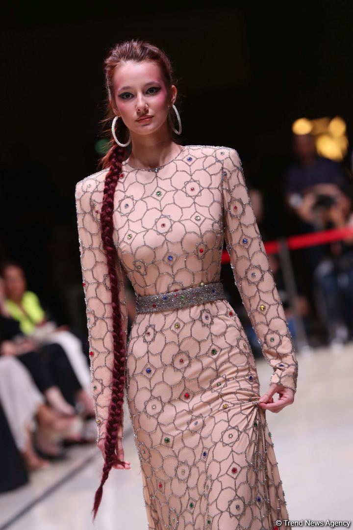 В Центре Гейдара Алиева состоялись презентация новых ковров и красочное дефиле "AFFFAIR in Carpets" (ФОТО/ВИДЕО)