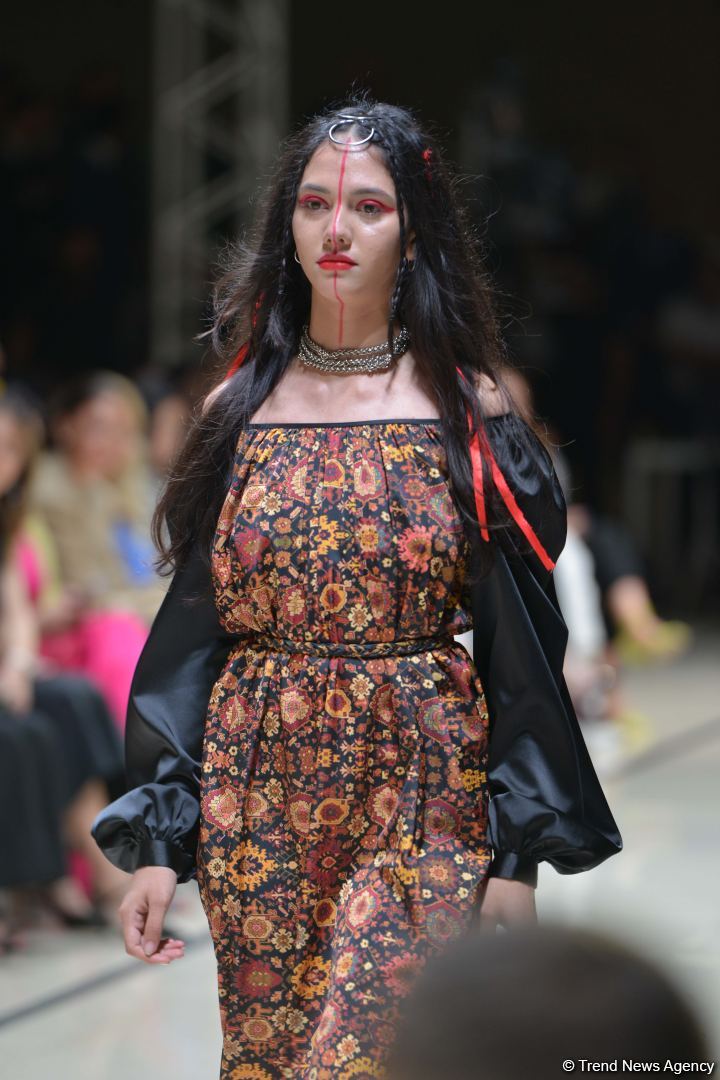 В Центре Гейдара Алиева состоялись презентация новых ковров и красочное дефиле "AFFFAIR in Carpets" (ФОТО/ВИДЕО)