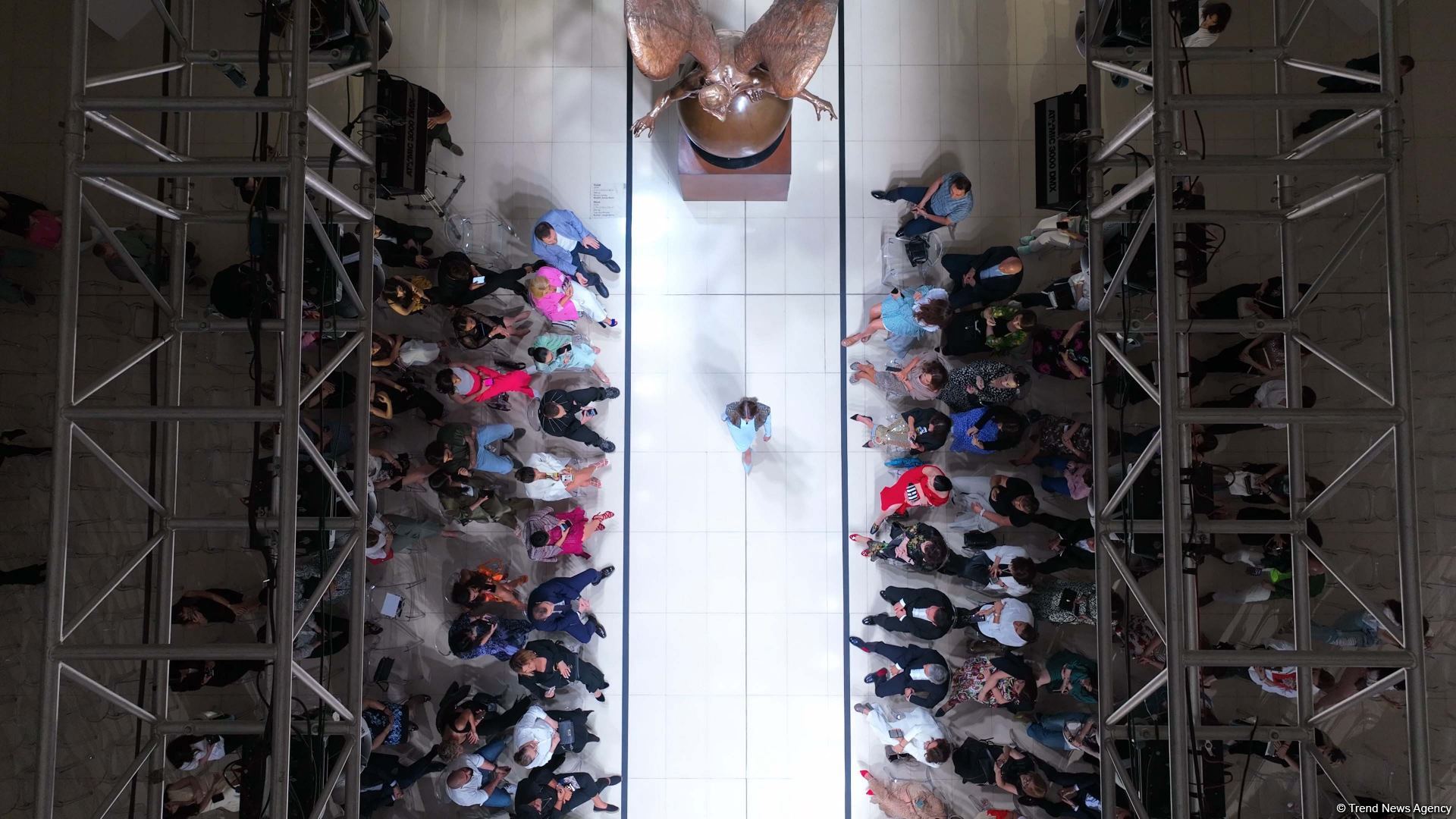 В Центре Гейдара Алиева состоялись презентация новых ковров и красочное дефиле "AFFFAIR in Carpets" (ФОТО/ВИДЕО)