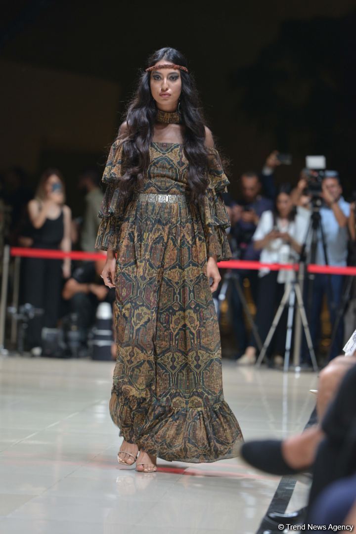 В Центре Гейдара Алиева состоялись презентация новых ковров и красочное дефиле "AFFFAIR in Carpets" (ФОТО/ВИДЕО)