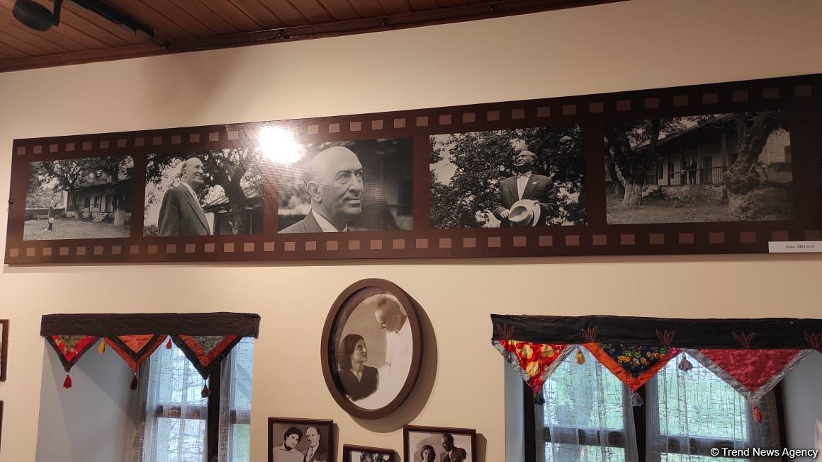 В Шуше для более 100 местных и иностранных представителей организован тур по городу (FOTO)