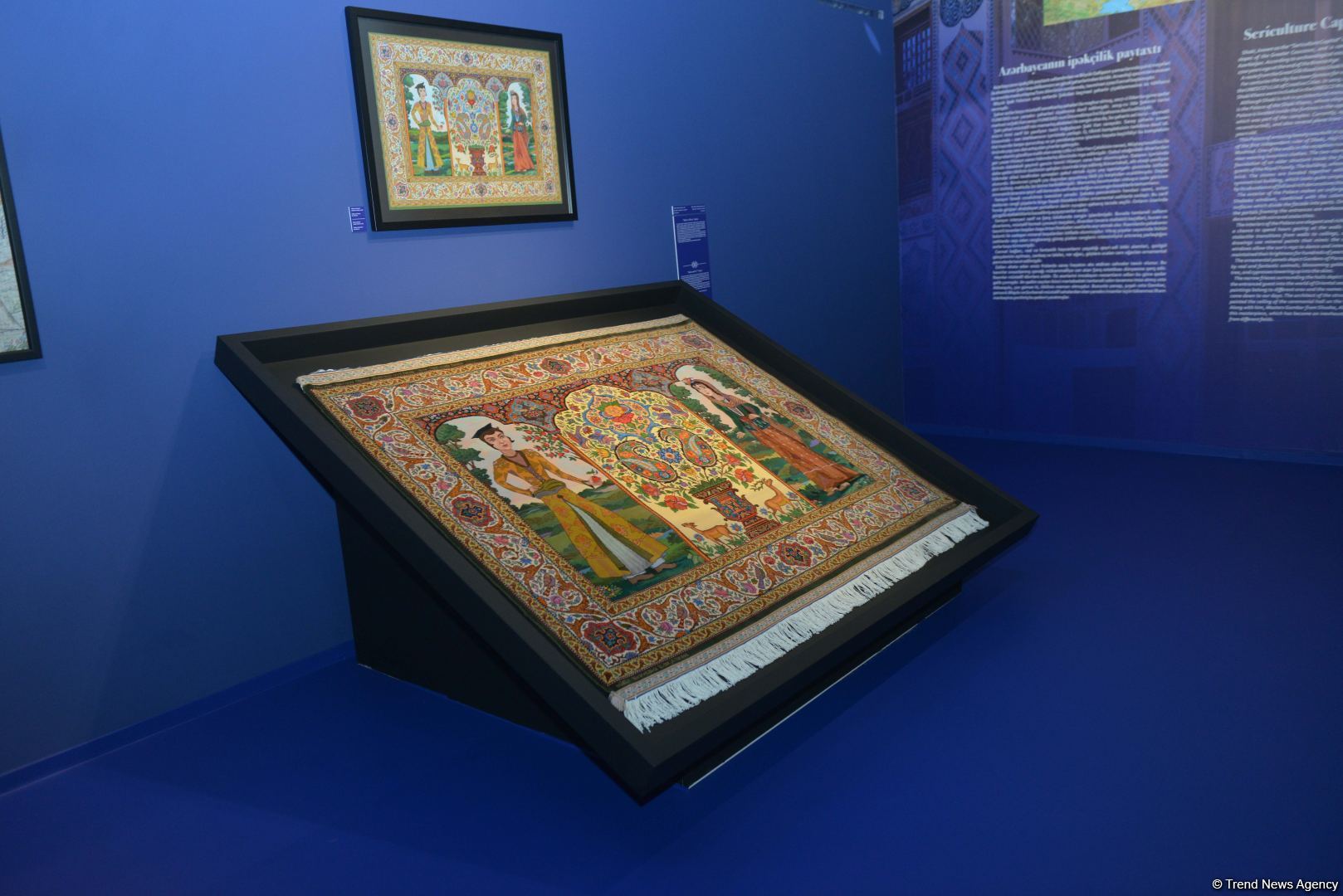В Центре Гейдара Алиева состоялась торжественная презентация новой потрясающей коллекции ковров "Azərbaycan xalçası - ilmələrin rəqsi" (ФОТО)