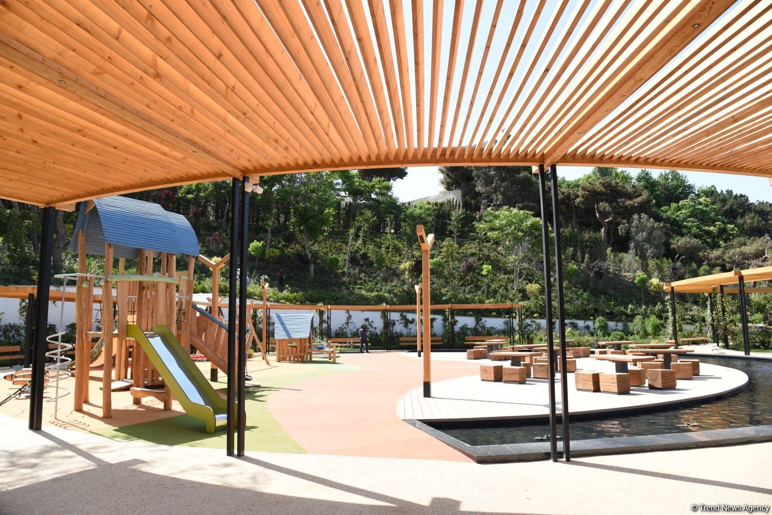 Жители Баку поблагодарили Президента Ильхама Алиева в связи с открытием нового парка  "Чемберекенд" (ФОТО/ВИДЕО)