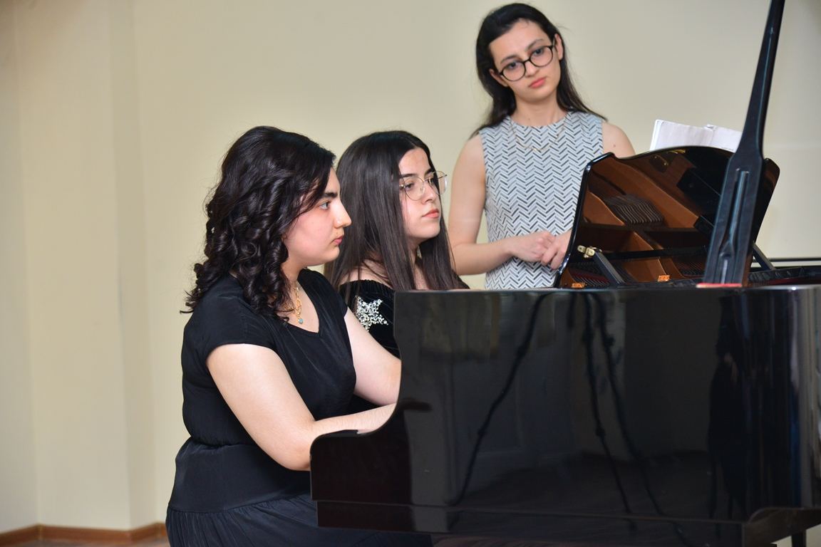 Академия талантов – будущие звезды азербайджанской музыки (ФОТО)