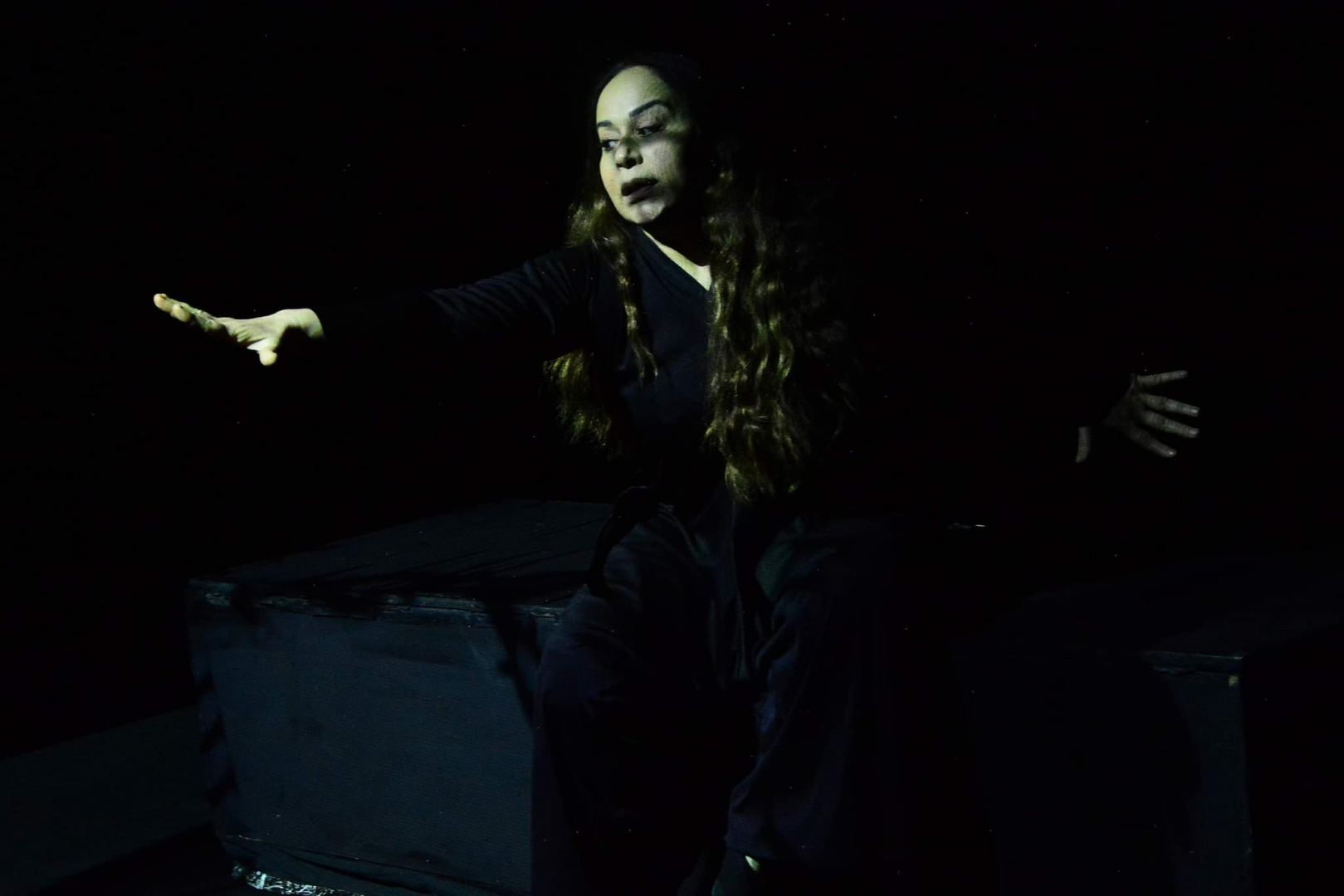 Азербайджанская актриса в свой юбилей "совершила суицид". Был ли другой путь наказания? (ФОТО)