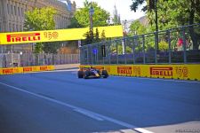 Завершилась первая тренировочная сессия пилотов «Формулы-1» в Баку (ФОТО)