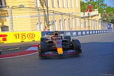 Завершилась первая тренировочная сессия пилотов «Формулы-1» в Баку (ФОТО)