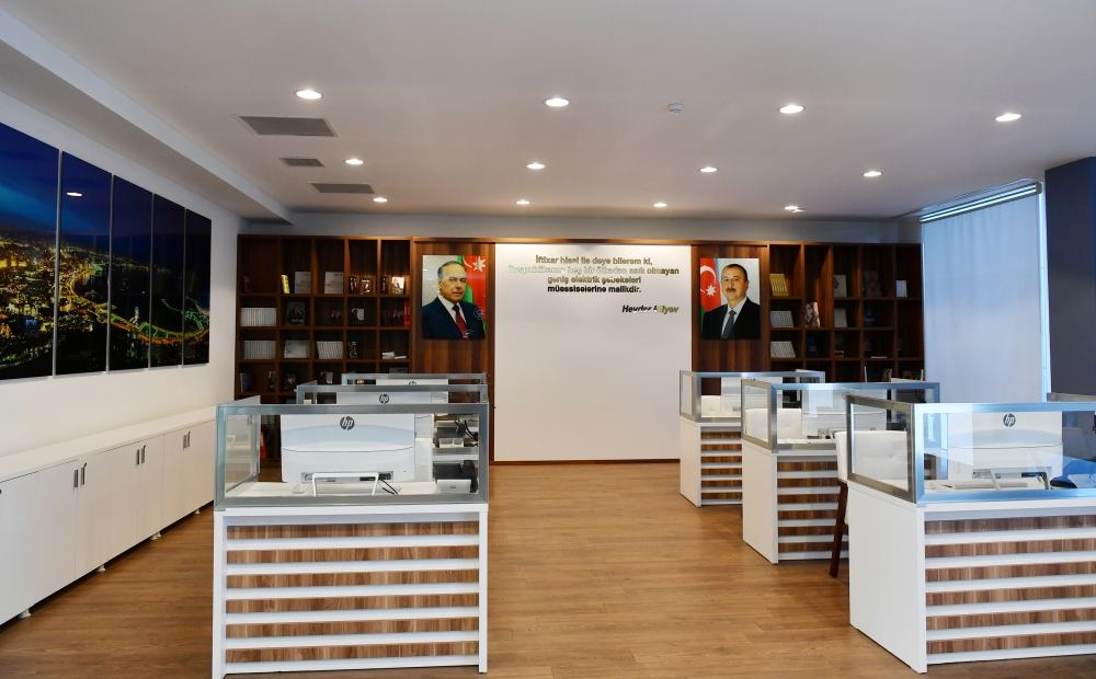 Президент Ильхам Алиев принял участие в открытии в Баку новой электроподстанции и Главного центра цифрового управления сетями (ФОТО/ВИДЕО)