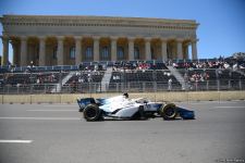 На Гран-при Азербайджана «Формулы-1» начались свободные заезды (ФОТО)