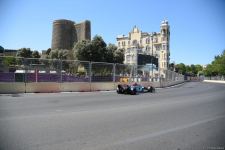 На Гран-при Азербайджана «Формулы-1» начались свободные заезды (ФОТО)