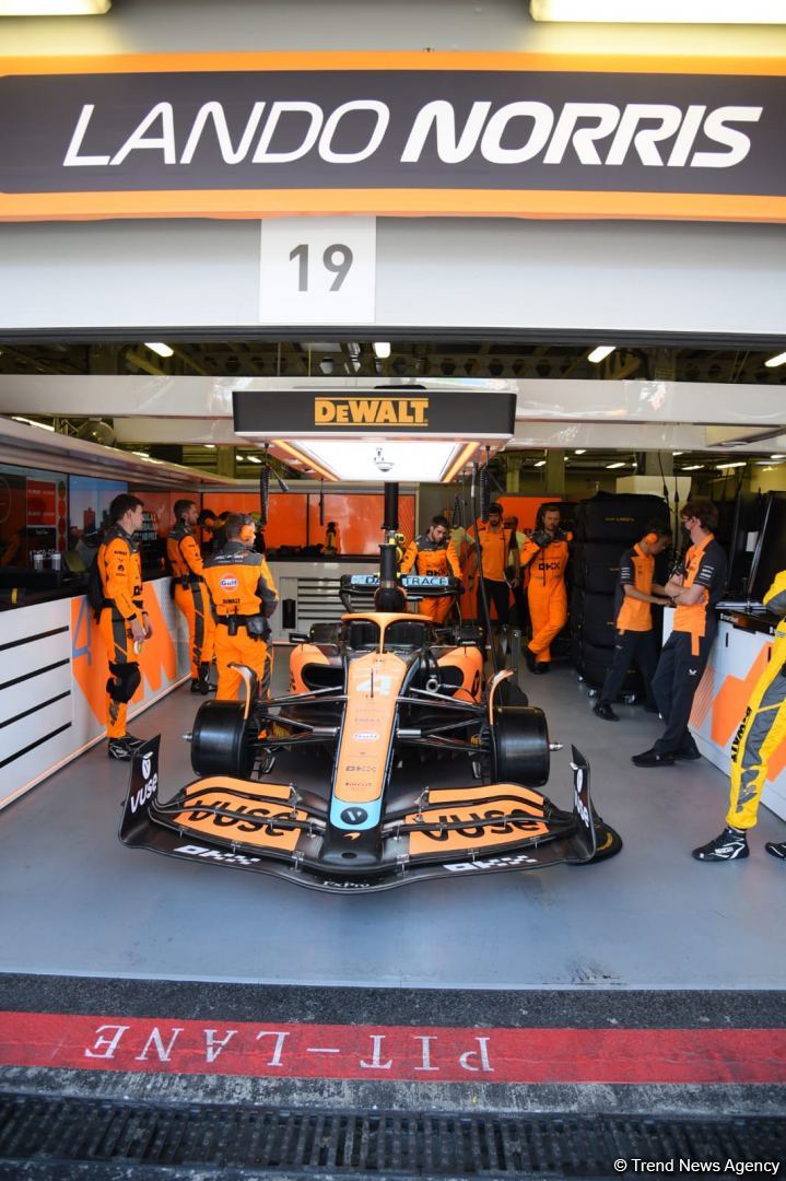 В Баку прошла финальная гонка Гран-при Азербайджана "Формулы-1"