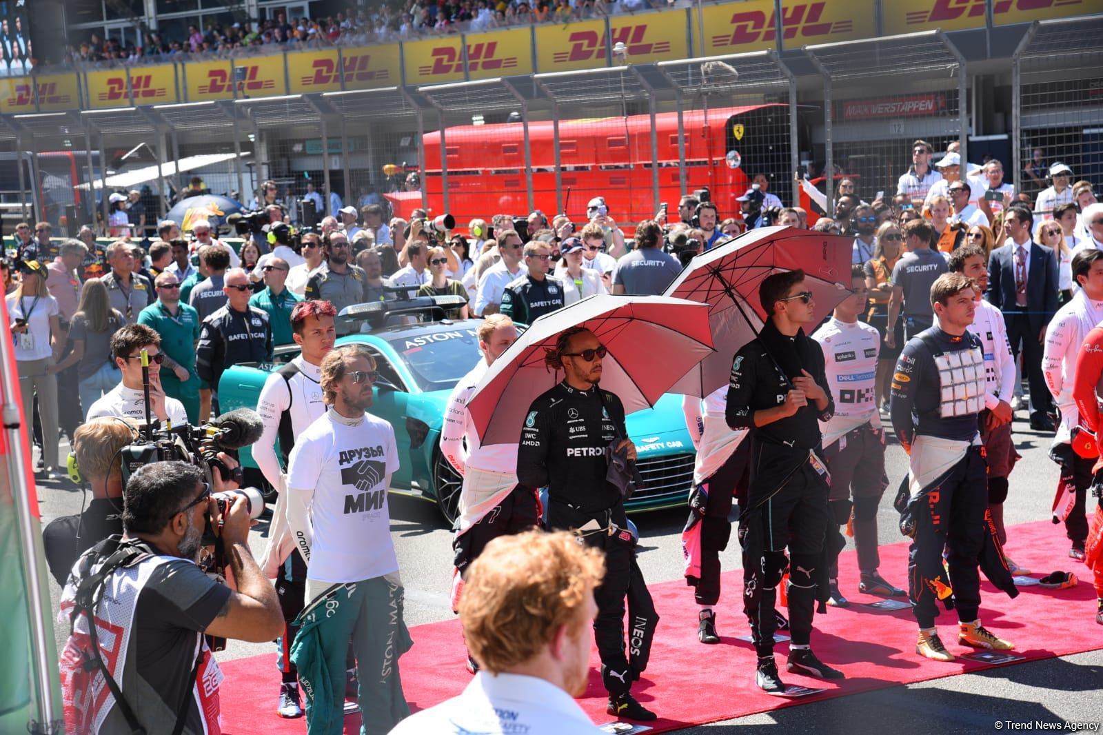 В Баку прошла финальная гонка Гран-при Азербайджана "Формулы-1"