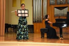 Любовь к классической музыке добавляет женщине привлекательности – настоящее искусство в Баку (ВИДЕО, ФОТО)