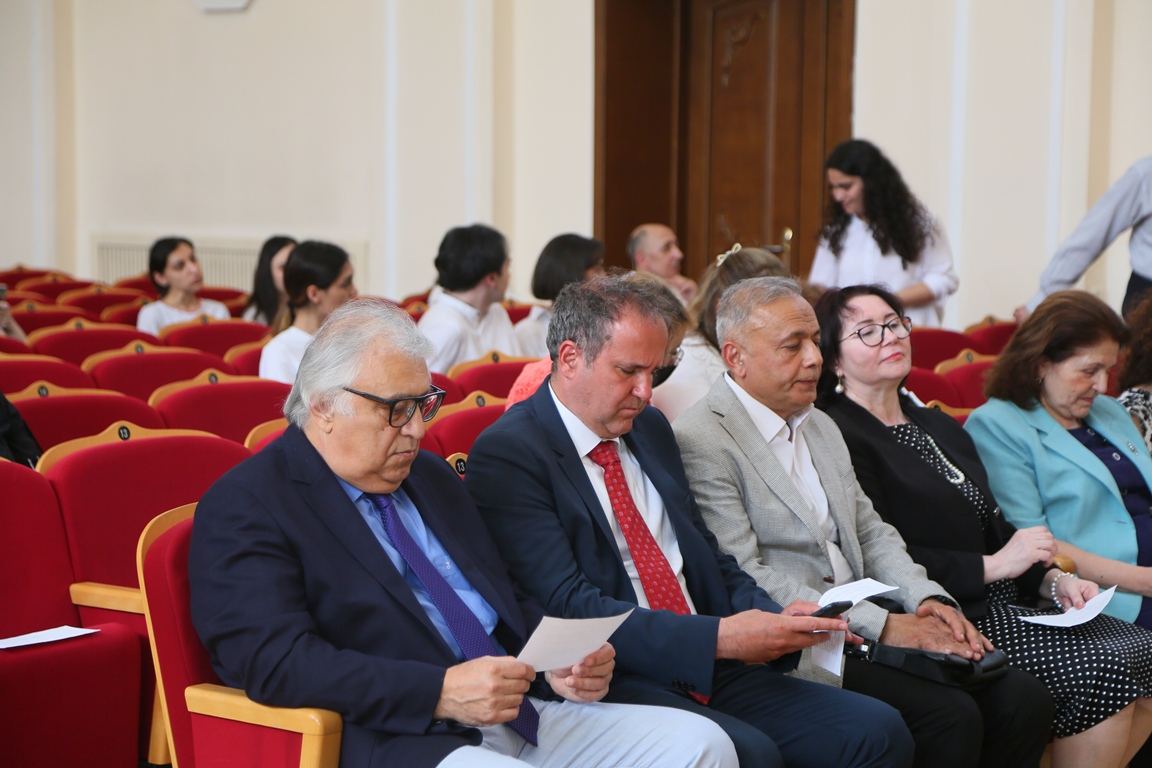 В Бакинской музыкальной академии состоялось открытие бюста Ференца Листа (ФОТО)