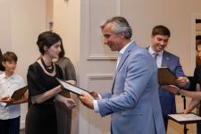 В Баку открылась выставка и прошел концерт "Самая красивая страна" (ФОТО)