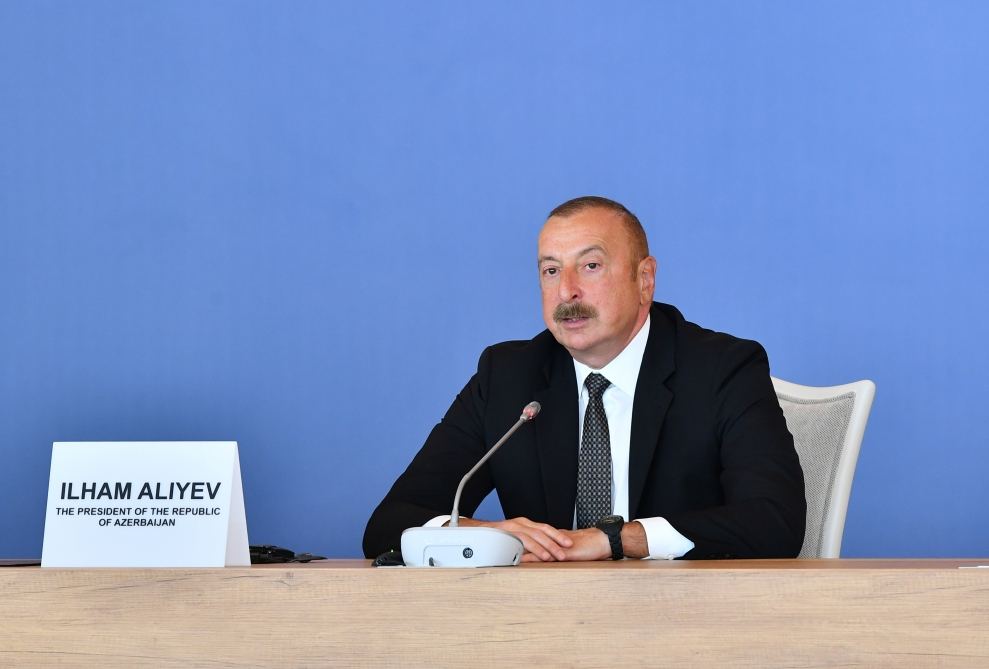 Президент Ильхам Алиев: Растет спрос на энергоресурсы Азербайджана