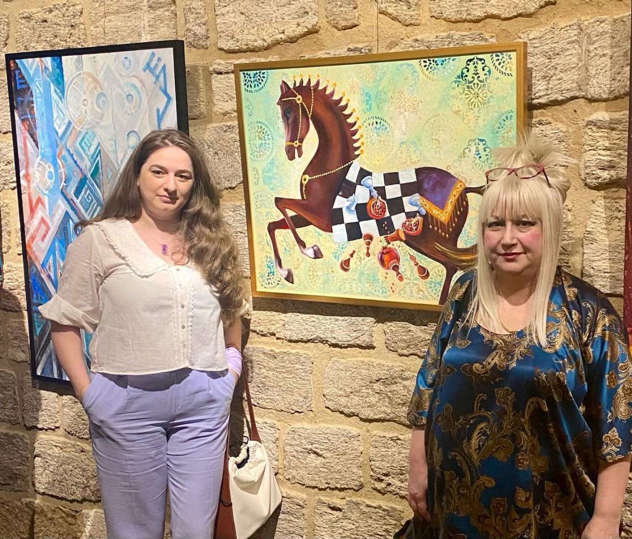 В старинной части Баку появились красочные произведения (ФОТО)