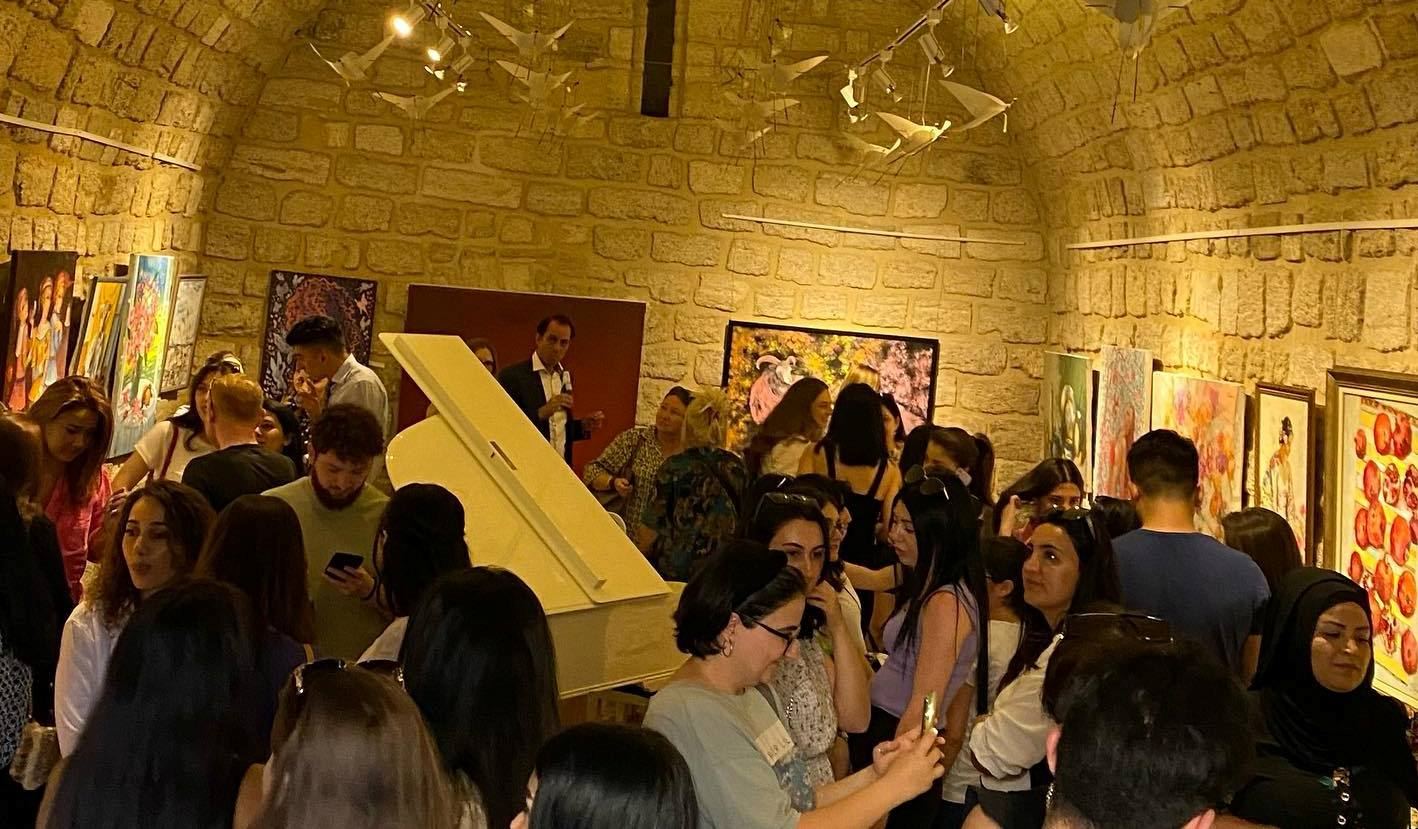 В старинной части Баку появились красочные произведения (ФОТО)