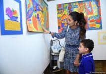 Leonardo Art School Baku организовала выставку юных художников «Полет фантазий» (ФОТО)
