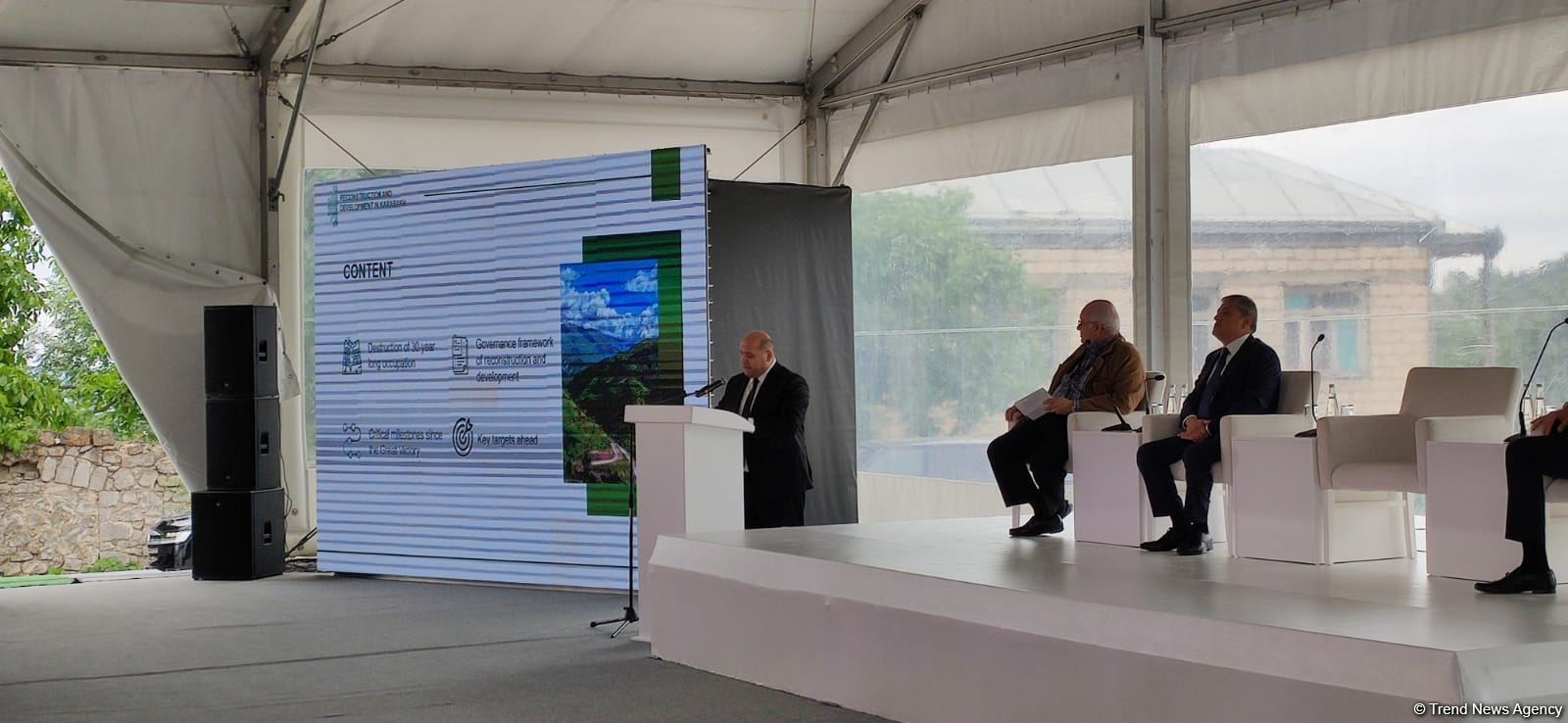 В Карабахе строятся 4 школы на 2764 учащихся – Эмин Гусейнов