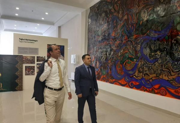 Шведское решение в Гяндже - "Устойчивая мода: будущее текстиля" (ФОТО)