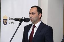 Шведское решение в Гяндже - "Устойчивая мода: будущее текстиля" (ФОТО)