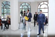 Шведское решение в Гяндже - "Устойчивая мода: будущее текстиля" (ФОТО)