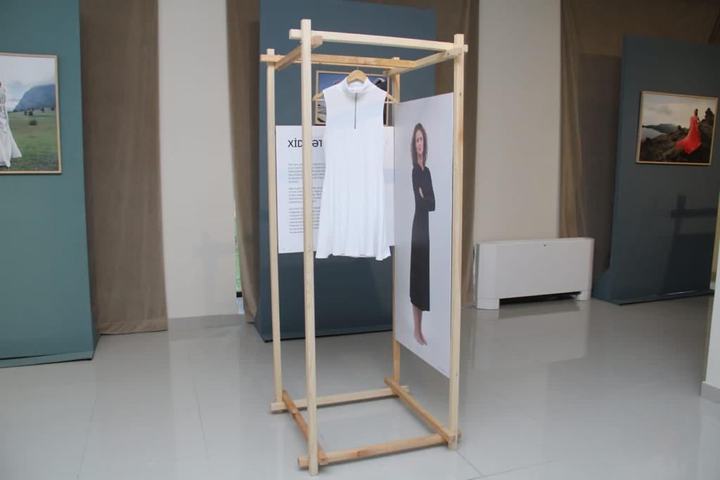 Шведское решение в Гяндже - "Устойчивая мода: будущее текстиля" (ФОТО)