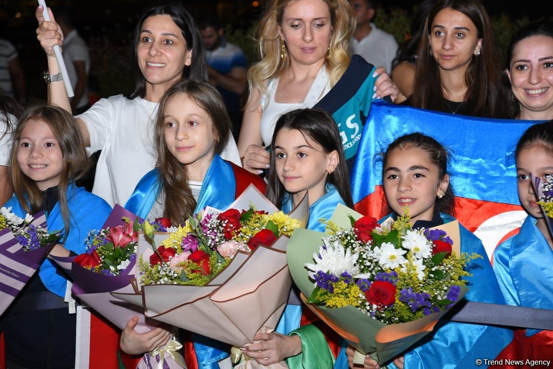 Азербайджанские гимнастки вернулись с Чемпионата Европы в Израиле с четырьмя медалями  (ФОТО)