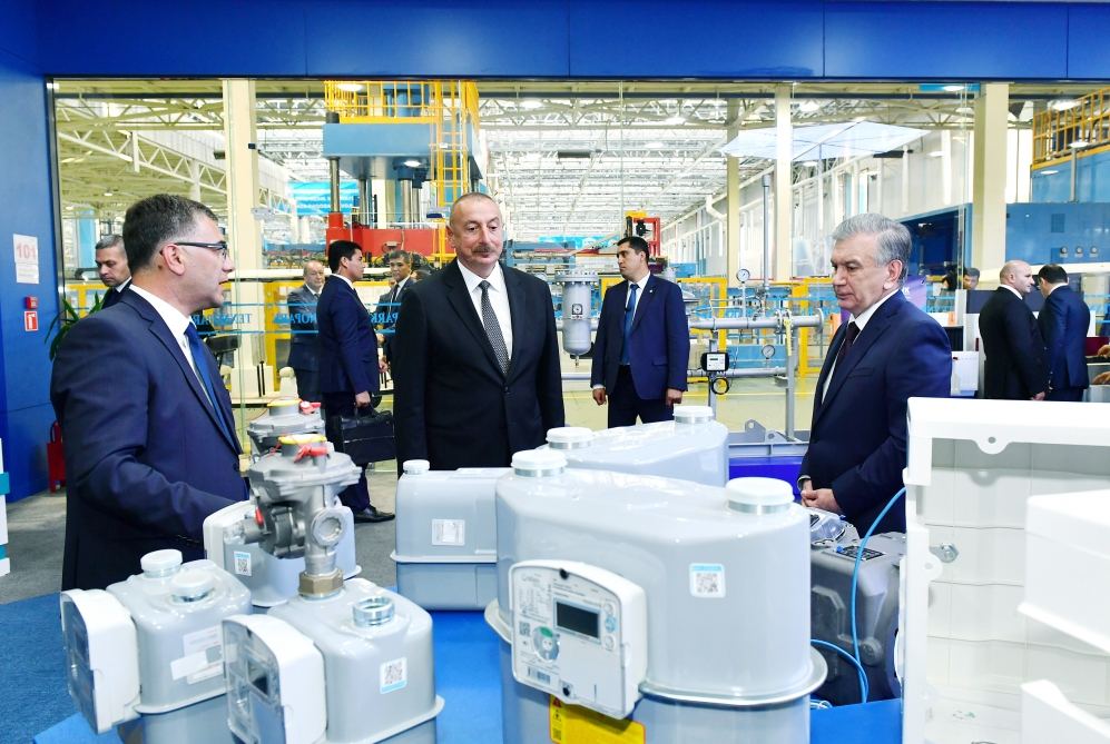 Президент Ильхам Алиев и Президент Шавкат Мирзиёев ознакомились с работой ООО "TEXNOPARK" в Ташкенте (ФОТО/ВИДЕО)