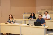 Корреспондент Trend провел тренинг для сотрудников министерства культуры Азербайджана (ФОТО)