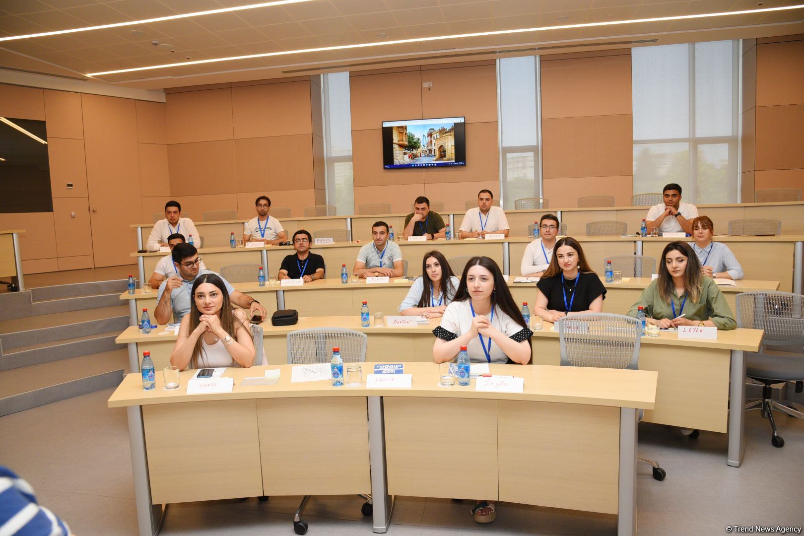 Корреспондент Trend провел тренинг для сотрудников министерства культуры Азербайджана (ФОТО)