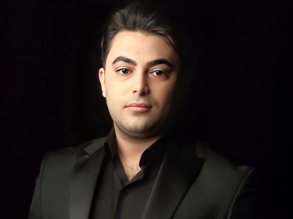 Азербайджанский вокалист занял первое место на конкурсе в США