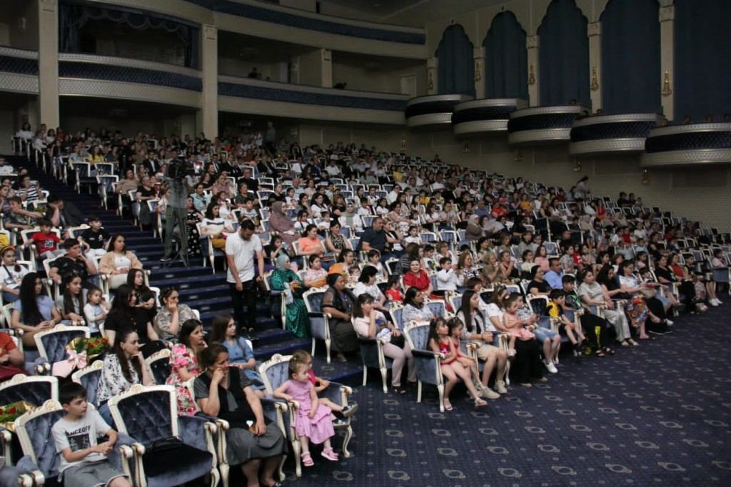 В Гяндже представлен концерт народов Азербайджана в честь "Года города Шуша" (ВИДЕО, ФОТО)