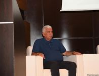 В Баку проходят панельные обсуждения в рамках проекта Shusha talks (ФОТО)