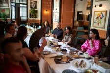 Какой будет новая коллекция всемирно известного азербайджанского дизайнера Haute Couture "Xarıbülbül"? (ФОТО)