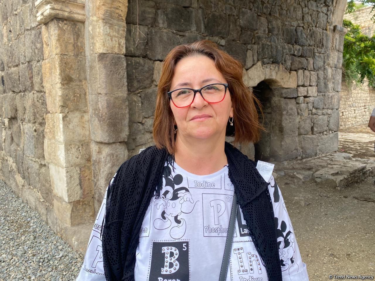 Спустя почти 30 лет мне посчастливилось вновь оказаться в родном селе - уроженка Физули