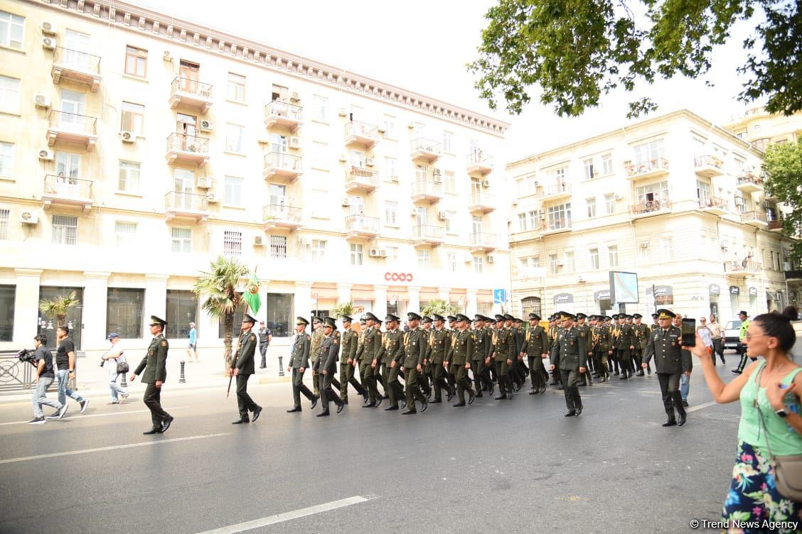 В Баку прошли показательные выступления военных оркестров по случаю Дня Вооруженных cил (ФОТО/ВИДЕО)