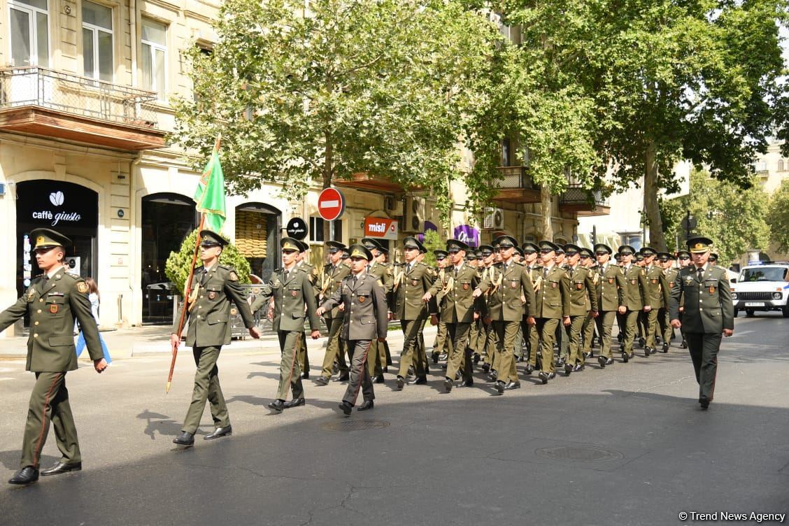 В Баку прошли показательные выступления военных оркестров по случаю Дня Вооруженных cил (ФОТО/ВИДЕО)