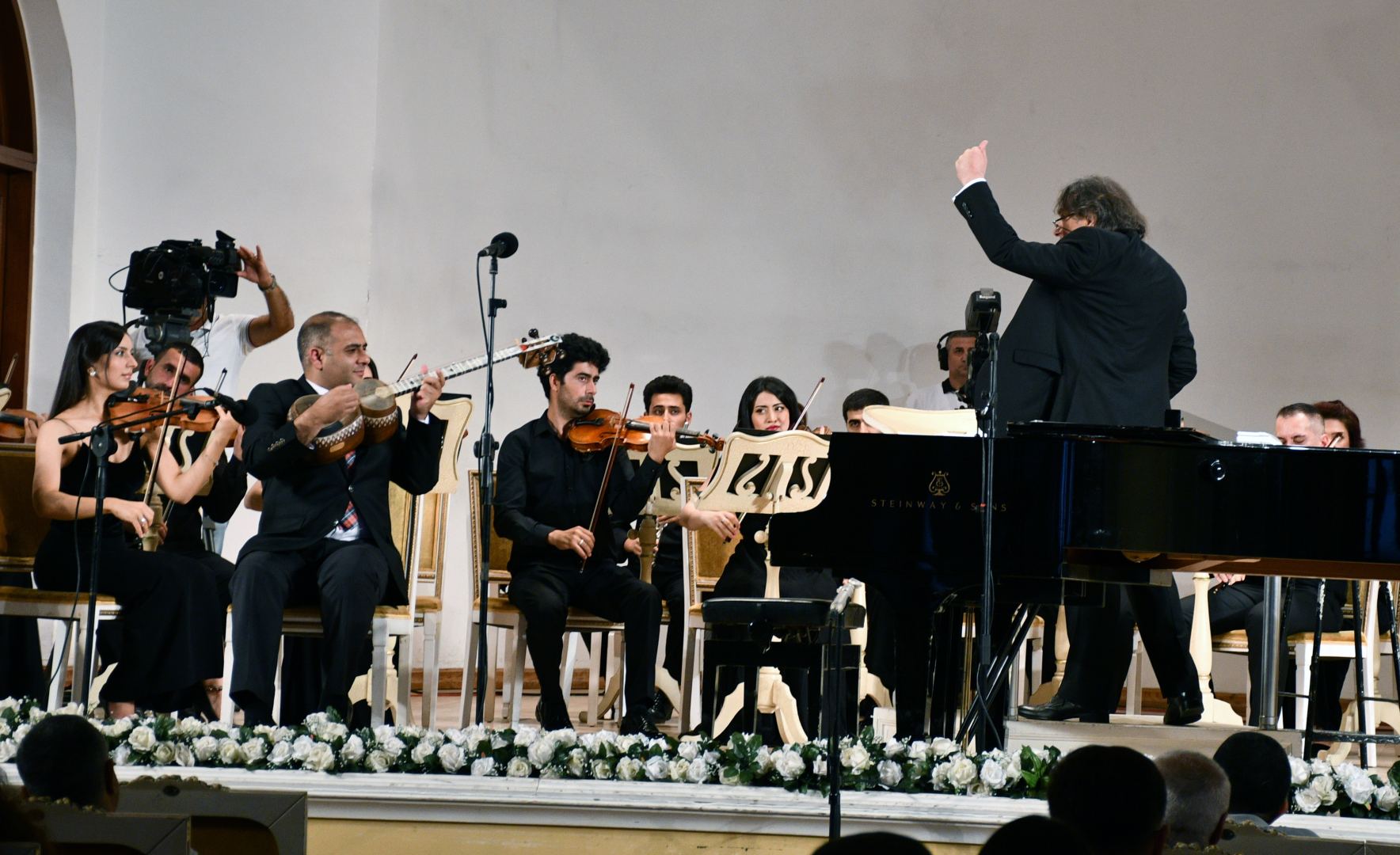 В Баку состоялся благотворительный концерт "Карабахская ночь" (ФОТО)