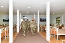 Президент Ильхам Алиев принял участие в открытии воинской части в Кяльбаджарском районе (ФОТО/ВИДЕО)